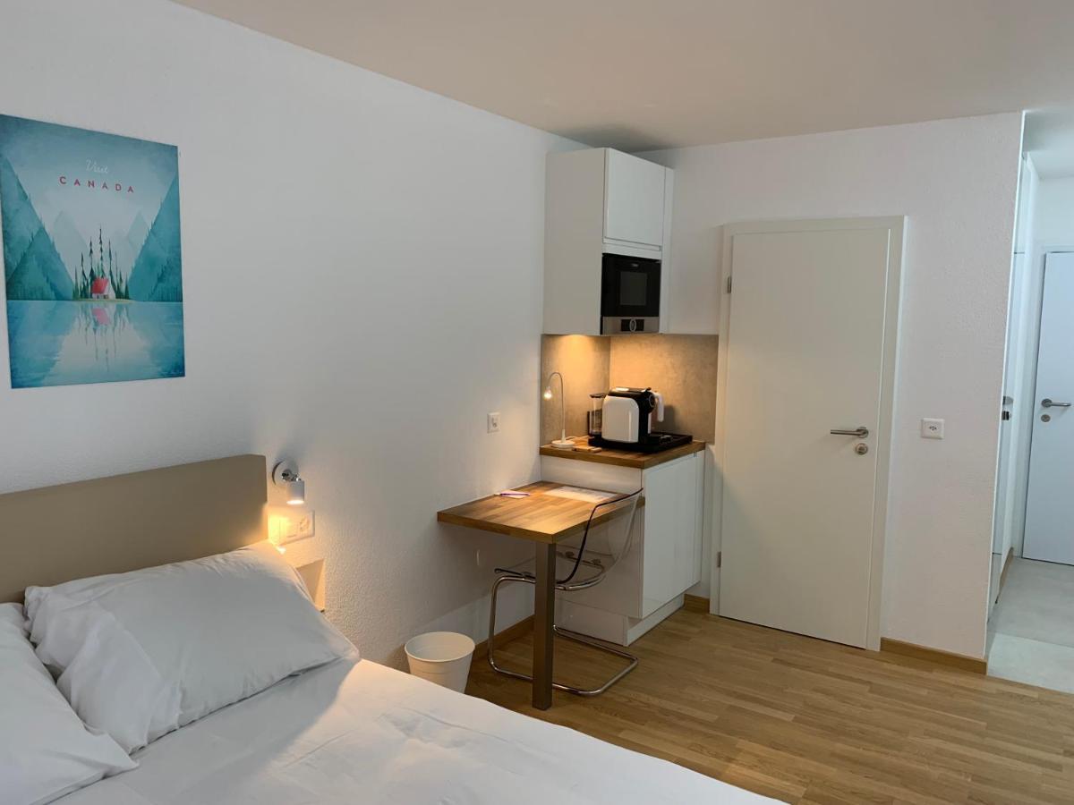 Eh!Toi Self Motel Etoy Exteriör bild